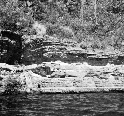 example of scour and fill in outcrop on Ottawa River